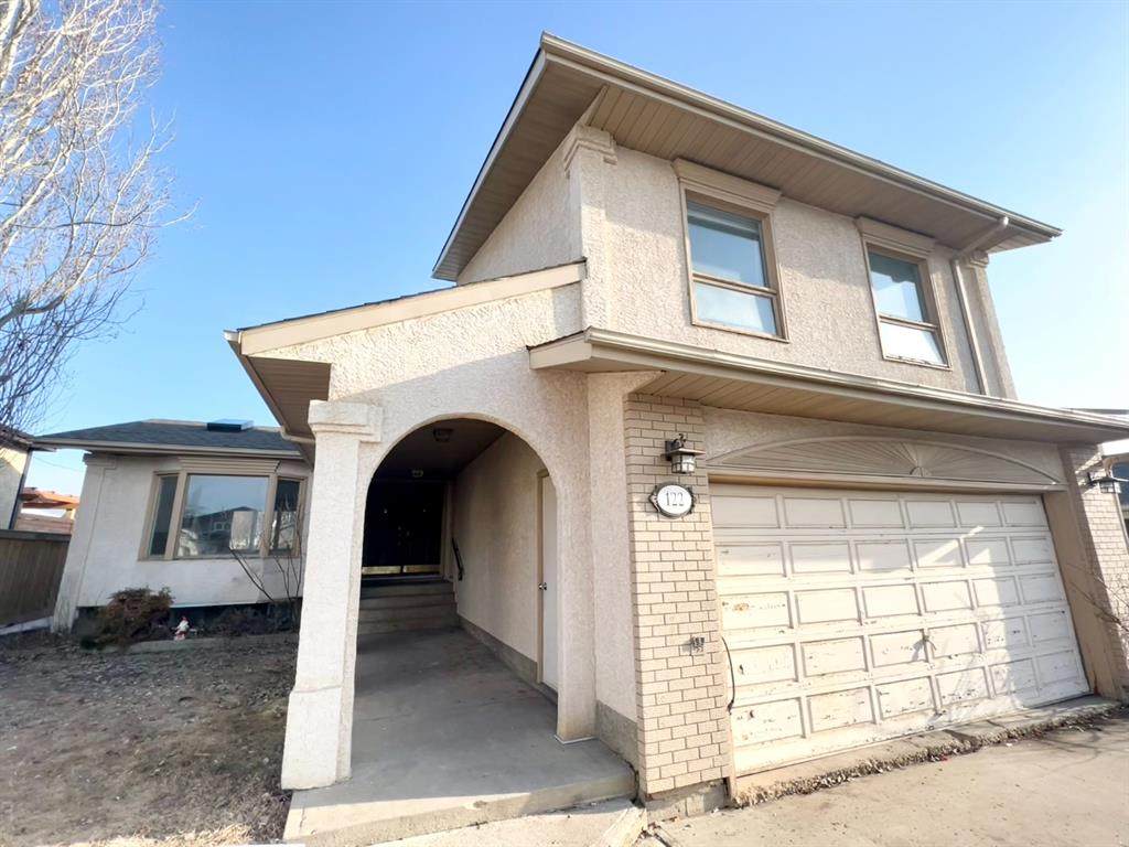 122 Parmenter Crescent - Photo 1