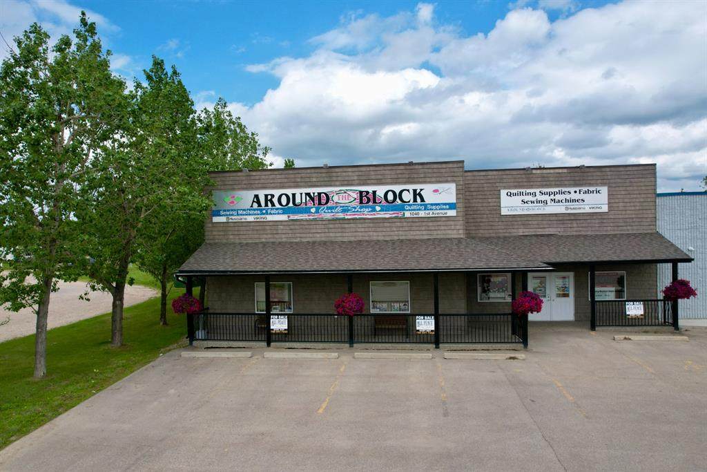 1040 1 Street - Photo 1