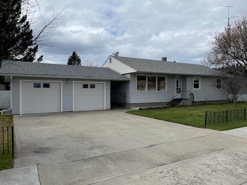 314 1 Street - Photo 1