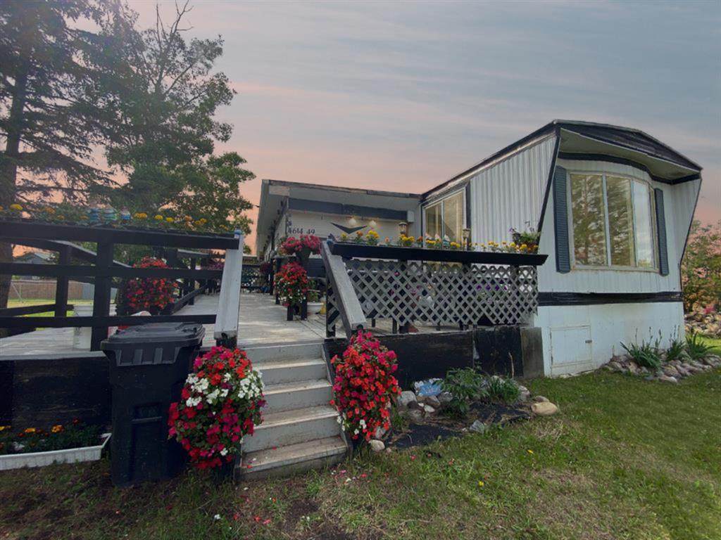 4614 49 Street - Photo 1