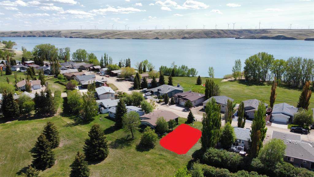 653 Lakeside Drive - Photo 1
