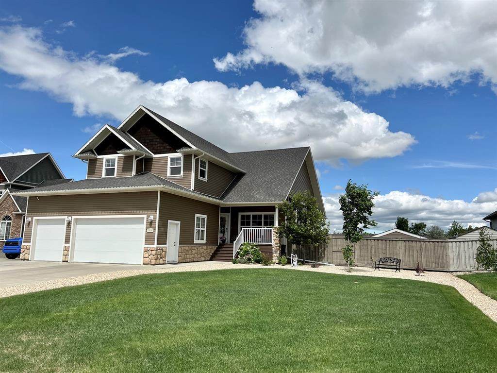 10534 160 Avenue - Photo 1