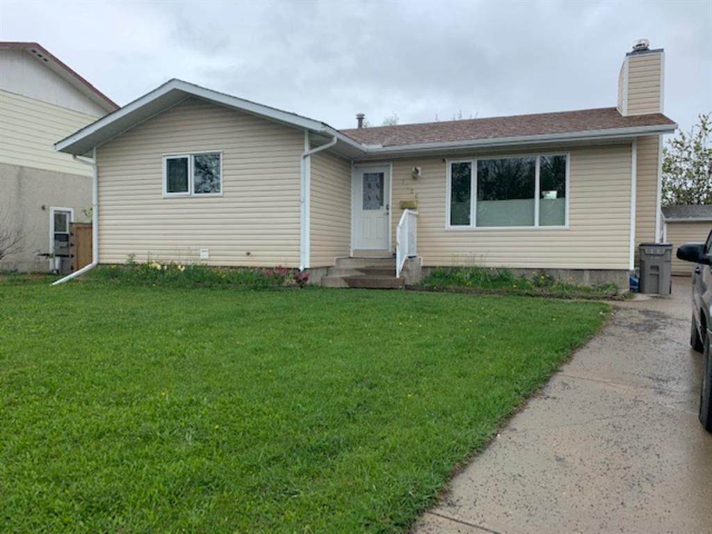 7726 94A Street - Photo 1