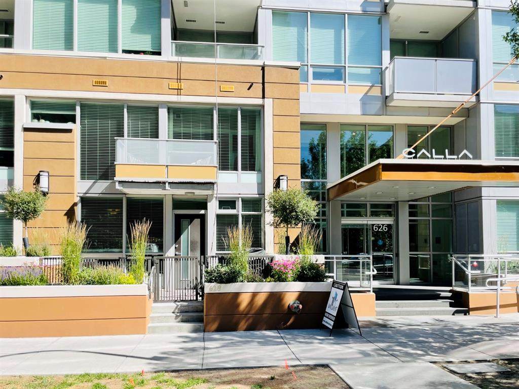 626 14 Avenue - Photo 1