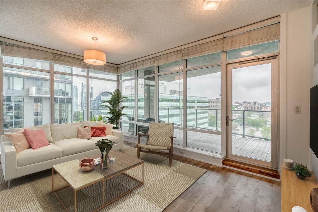 530 12 Avenue - Photo 1