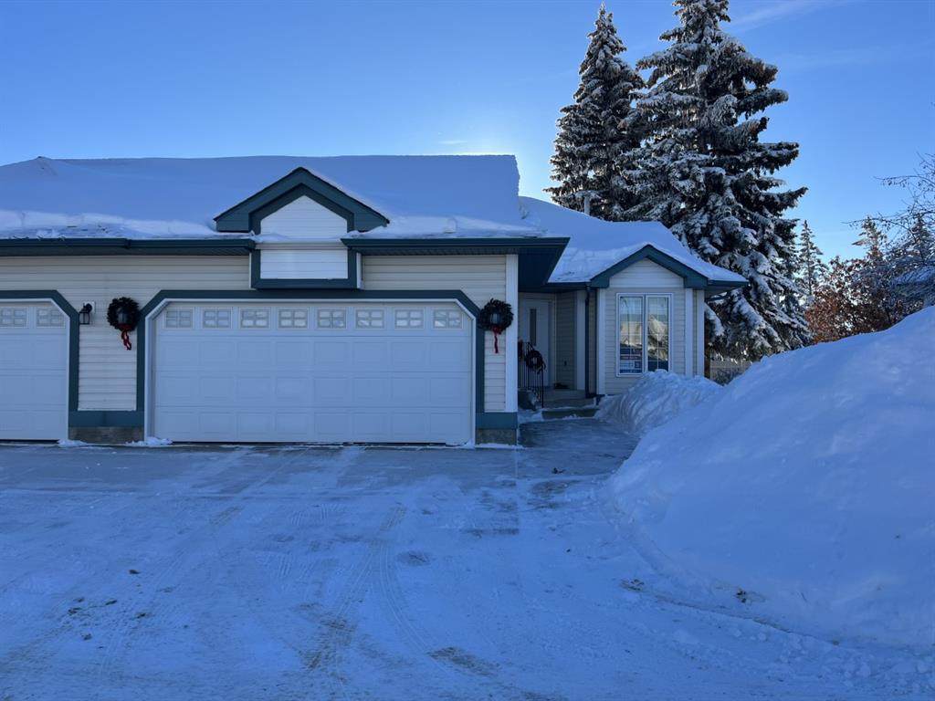 4201 56 Avenue - Photo 1