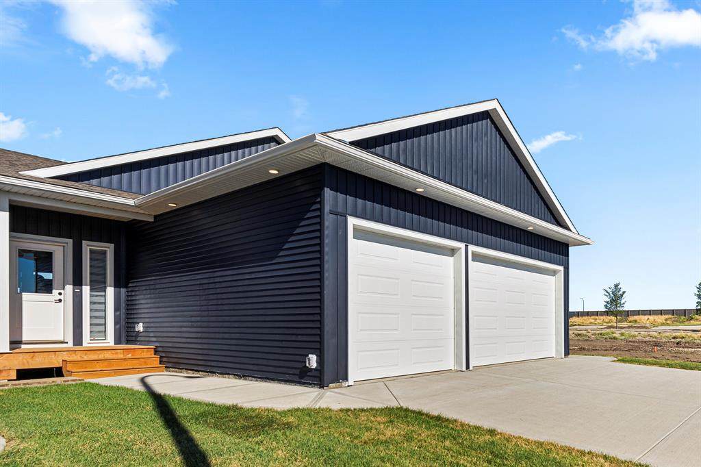 11850 84 Avenue - Photo 1