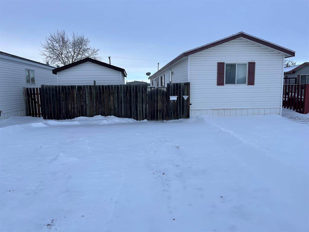 5302 56B Street - Photo 1