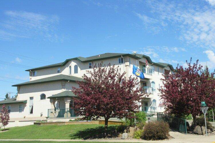 5120 51 Street - Photo 1