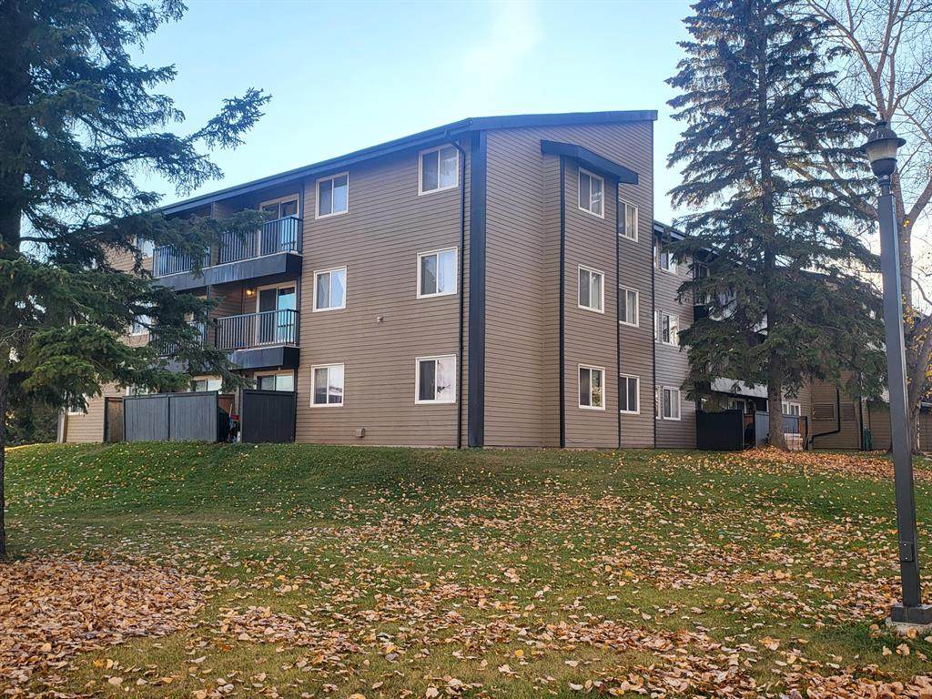 5611 9 Avenue - Photo 1