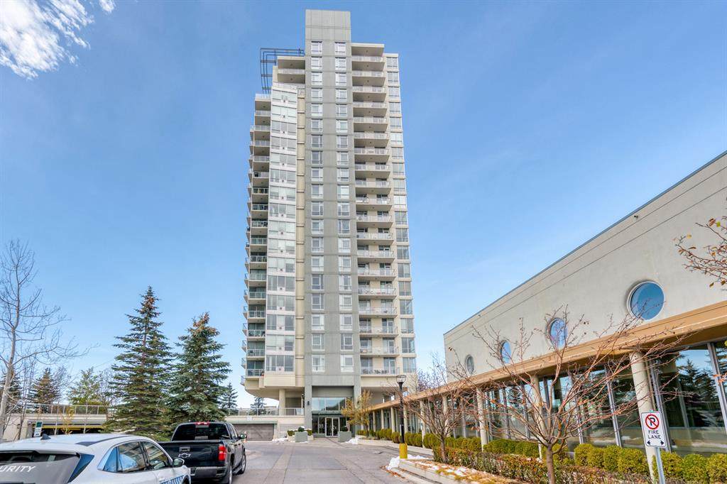 55 Spruce Place - Photo 1