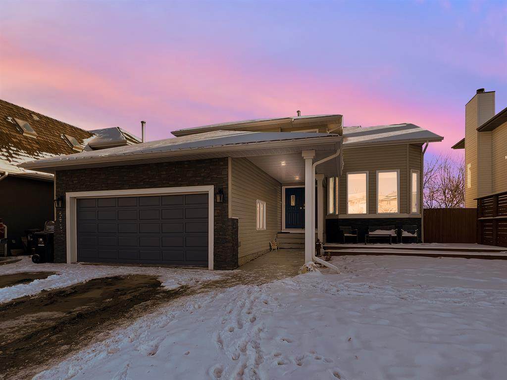 269 Ball Place - Photo 1