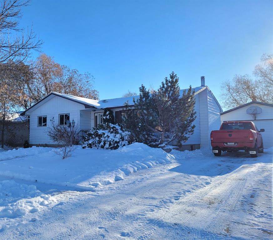109 4 Avenue - Photo 1