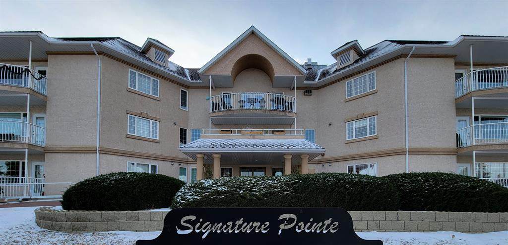 4800A 48 Avenue - Photo 1