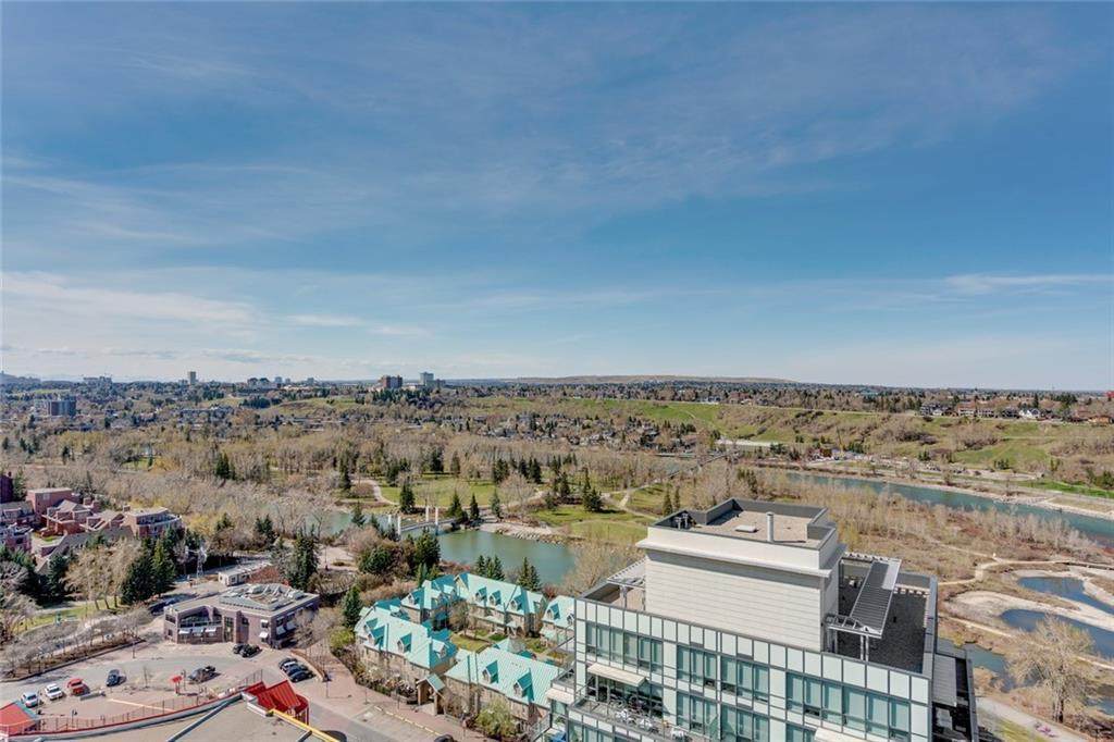 222 Riverfront Avenue - Photo 1