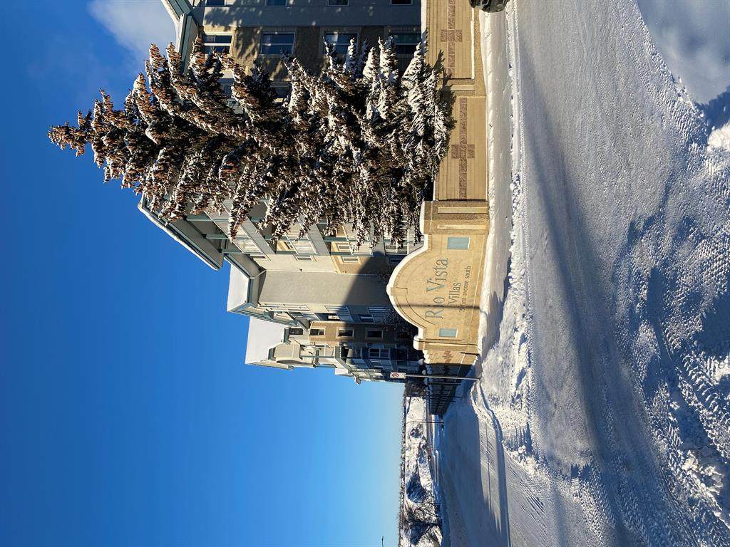 75 1 Street - Photo 1