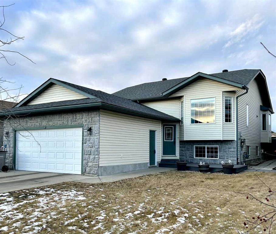 10726 75 Avenue, Grande Prairie, AB T8W 2S7 (A2099058) Team