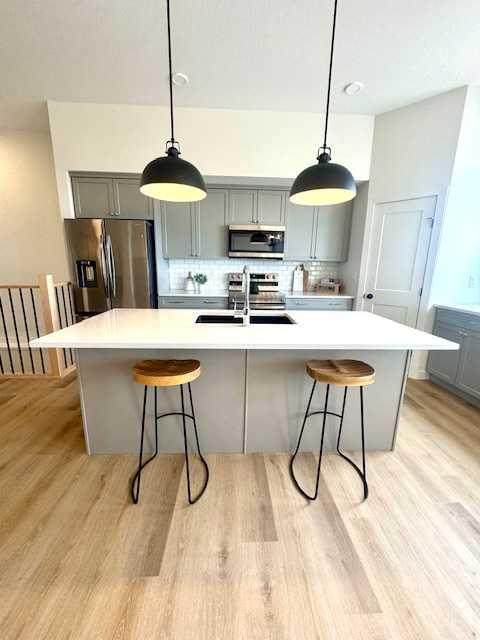 https://bt-photos.global.ssl.fastly.net/calgary/orig_boomver_2_A2184609-2.jpg