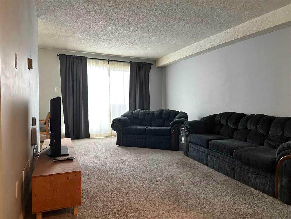 https://bt-photos.global.ssl.fastly.net/calgary/orig_boomver_2_A2190027-2.jpg
