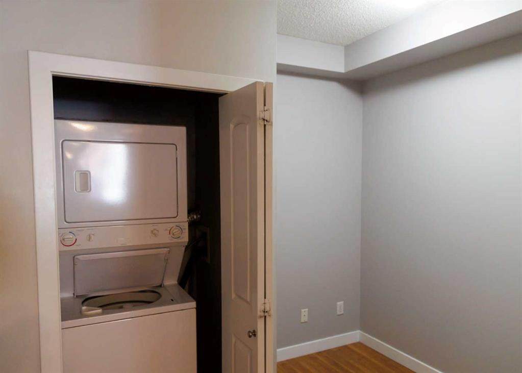 https://bt-photos.global.ssl.fastly.net/calgary/orig_boomver_1_A2193597-2.jpg