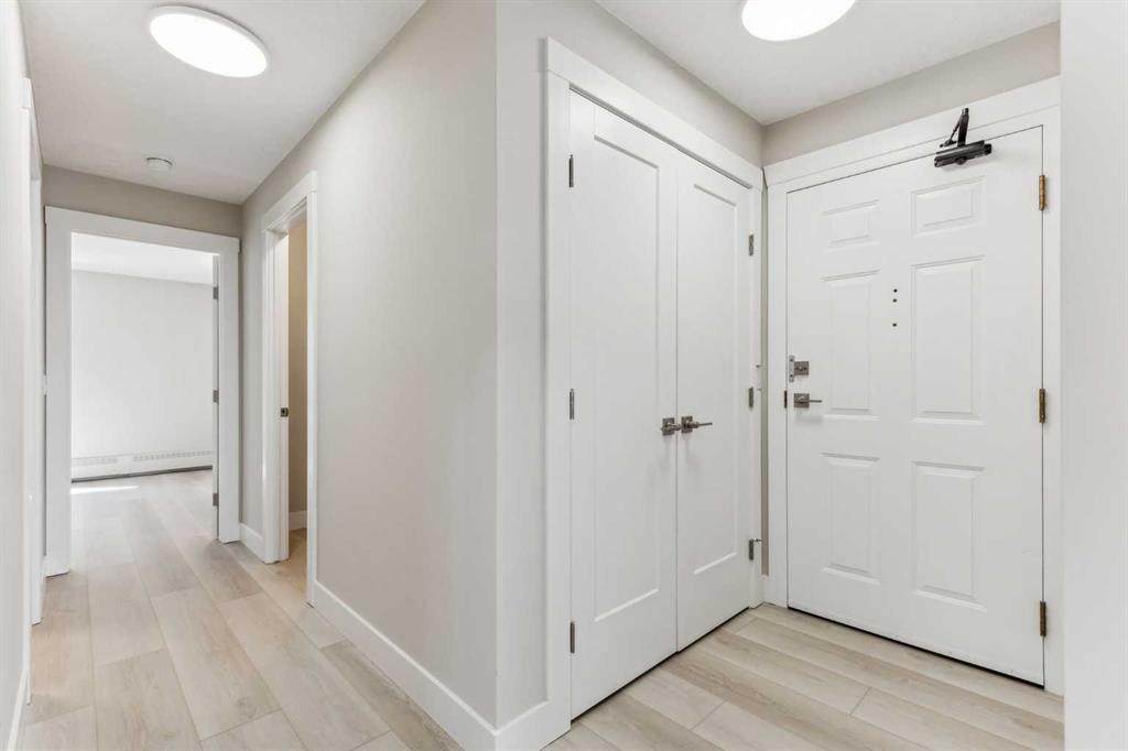 https://bt-photos.global.ssl.fastly.net/calgary/orig_boomver_2_A2205893-2.jpg