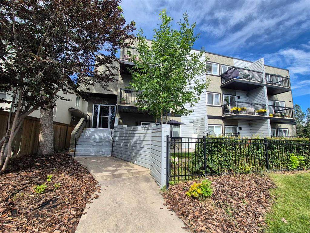 2411 29 Street - Photo 1