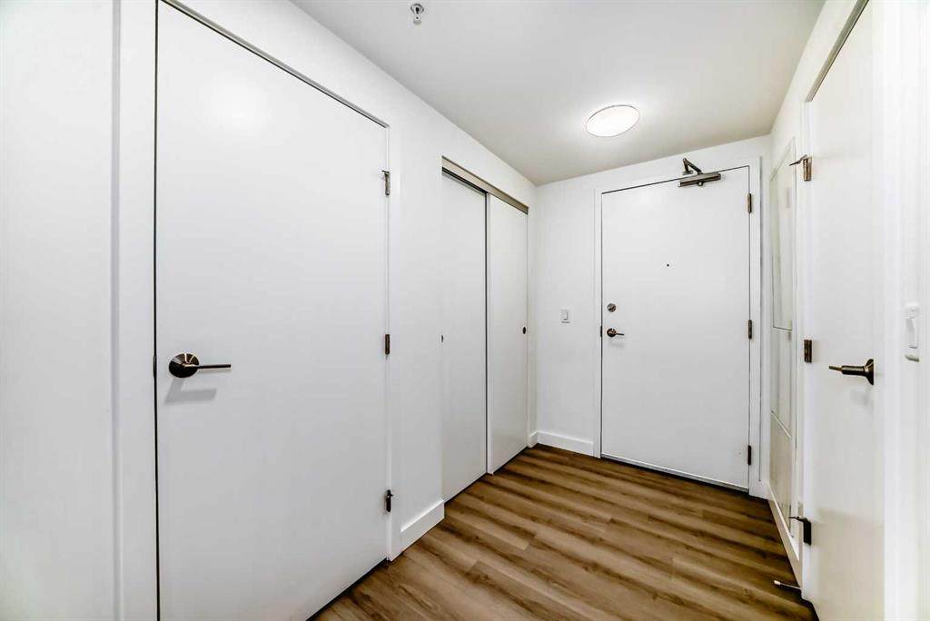 https://bt-photos.global.ssl.fastly.net/calgary/orig_boomver_2_A2215761-2.jpg