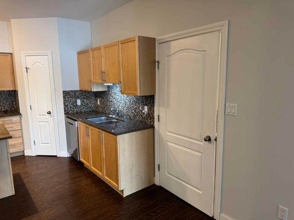 https://bt-photos.global.ssl.fastly.net/calgary/orig_boomver_2_A2216397-2.jpg