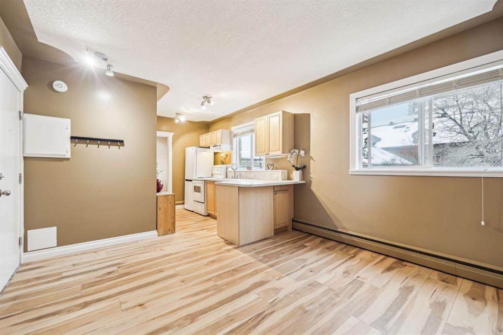 https://bt-photos.global.ssl.fastly.net/calgary/orig_boomver_2_A2217242-2.jpg
