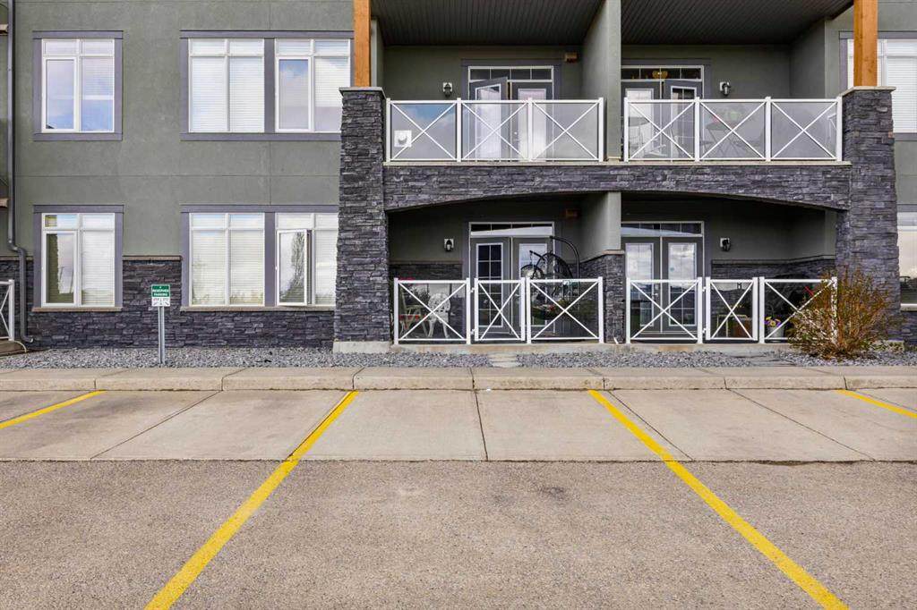 1005B Westmount Drive - Photo 1