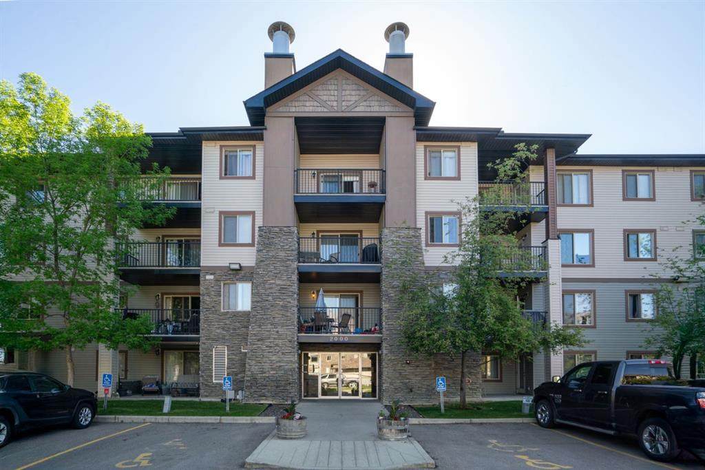 8 Bridlecrest Drive - Photo 1