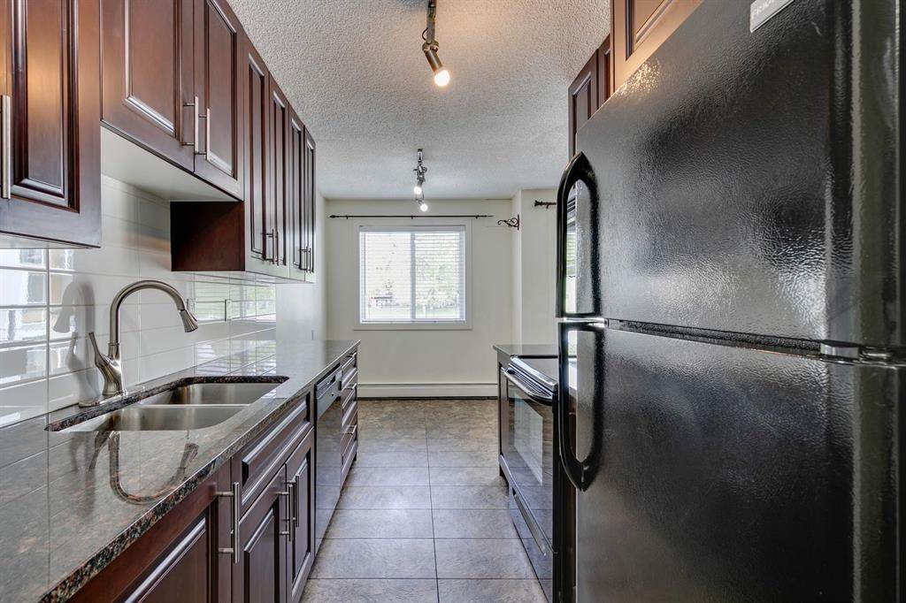https://bt-photos.global.ssl.fastly.net/calgary/orig_boomver_2_A2222315-2.jpg