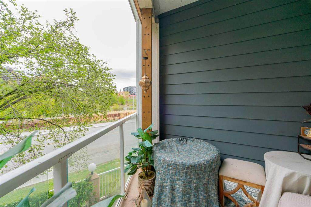 https://bt-photos.global.ssl.fastly.net/calgary/orig_boomver_2_A2225330-2.jpg