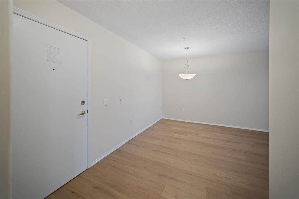 https://bt-photos.global.ssl.fastly.net/calgary/orig_boomver_2_A2225698-2.jpg