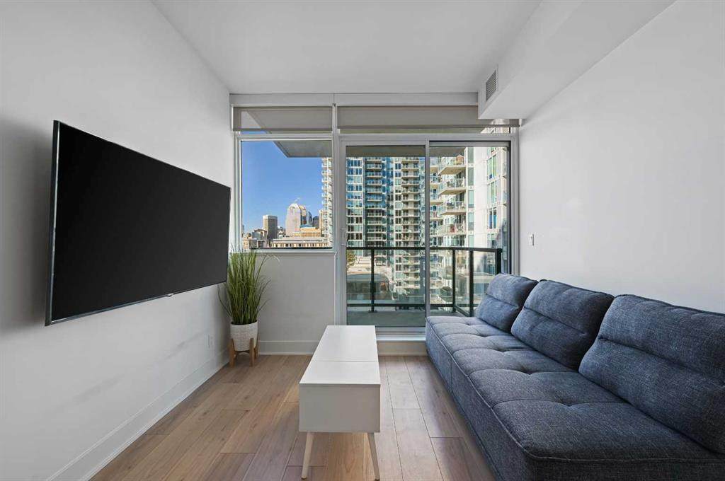 550 Riverfront Avenue - Photo 1