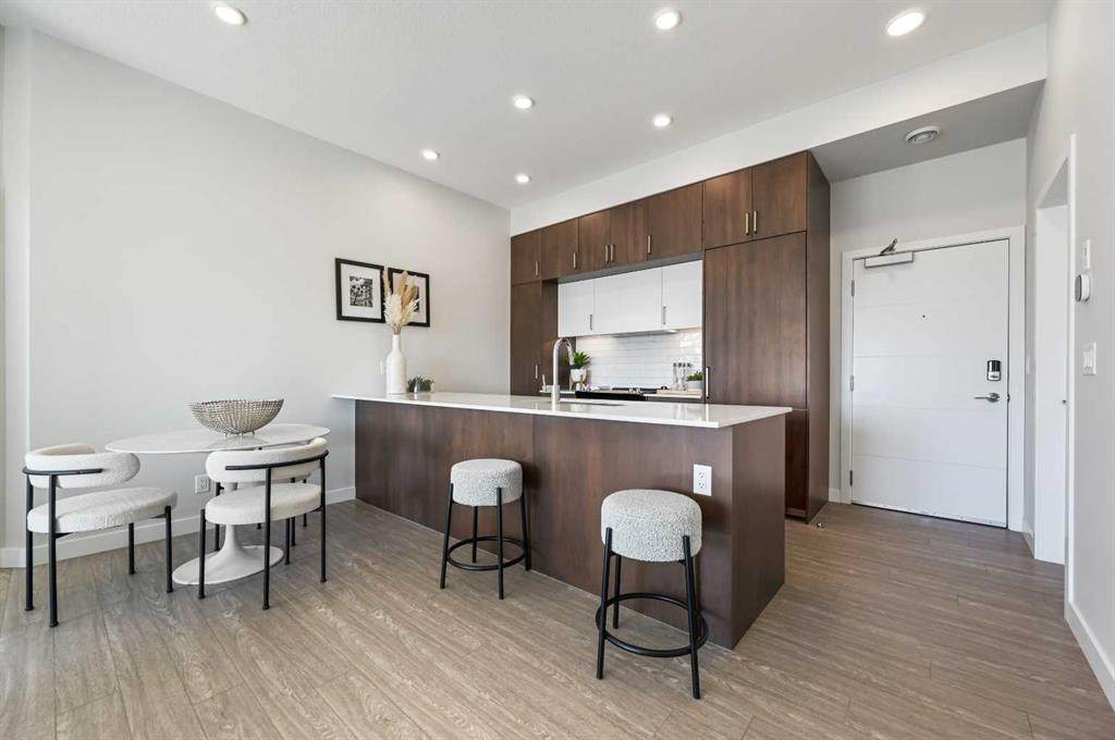 255 Les Jardins Park - Photo 1