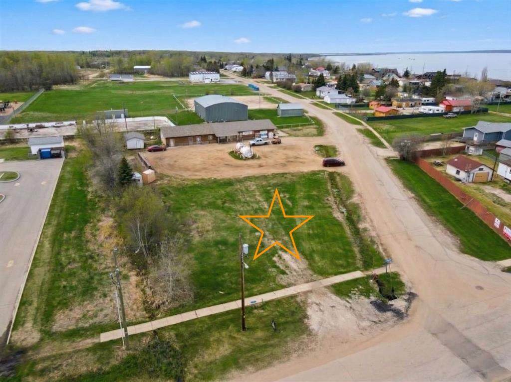 14 Lakeview Drive - Photo 1