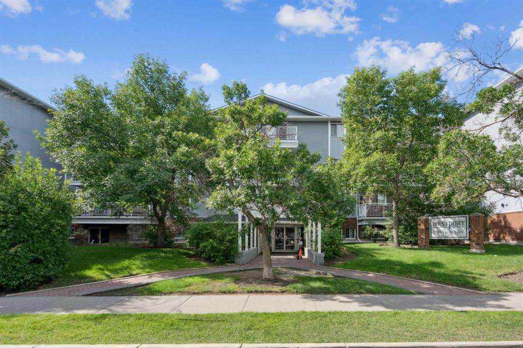 1735 11 Avenue - Photo 1