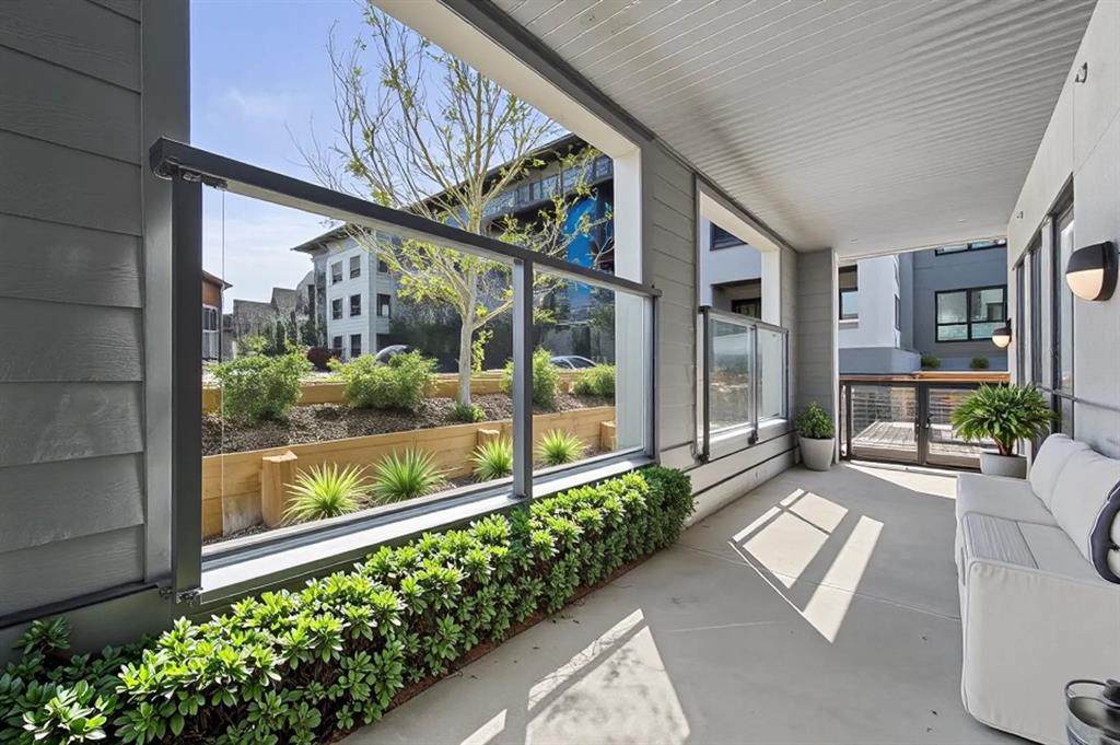 350 Livingston Common - Photo 1