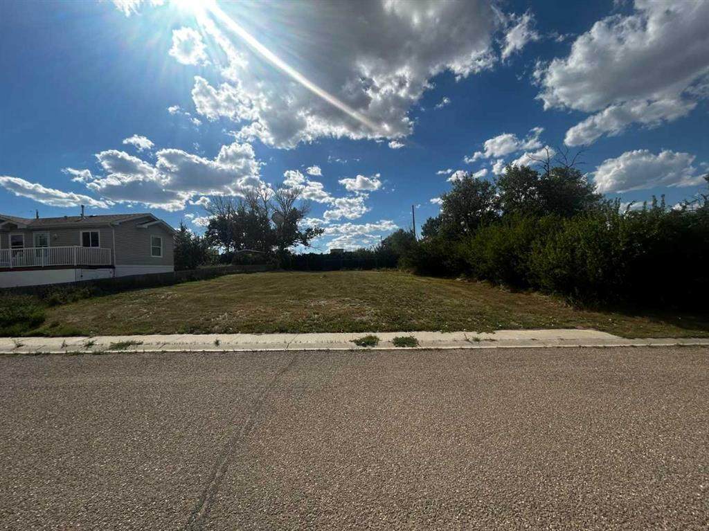 212 2A Street - Photo 1