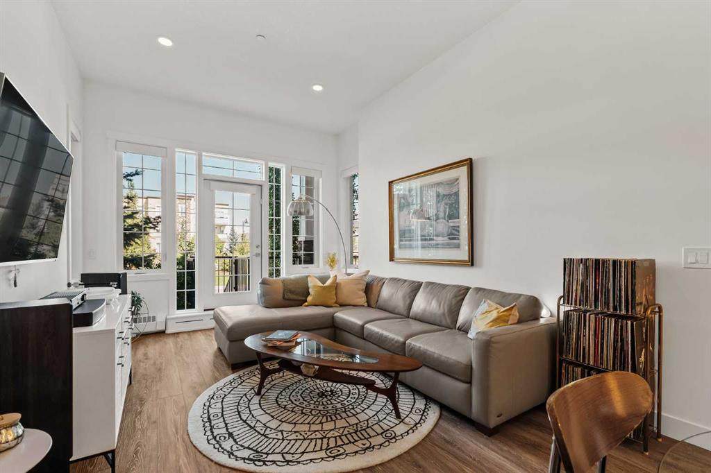 38 Quarry Gate - Photo 1