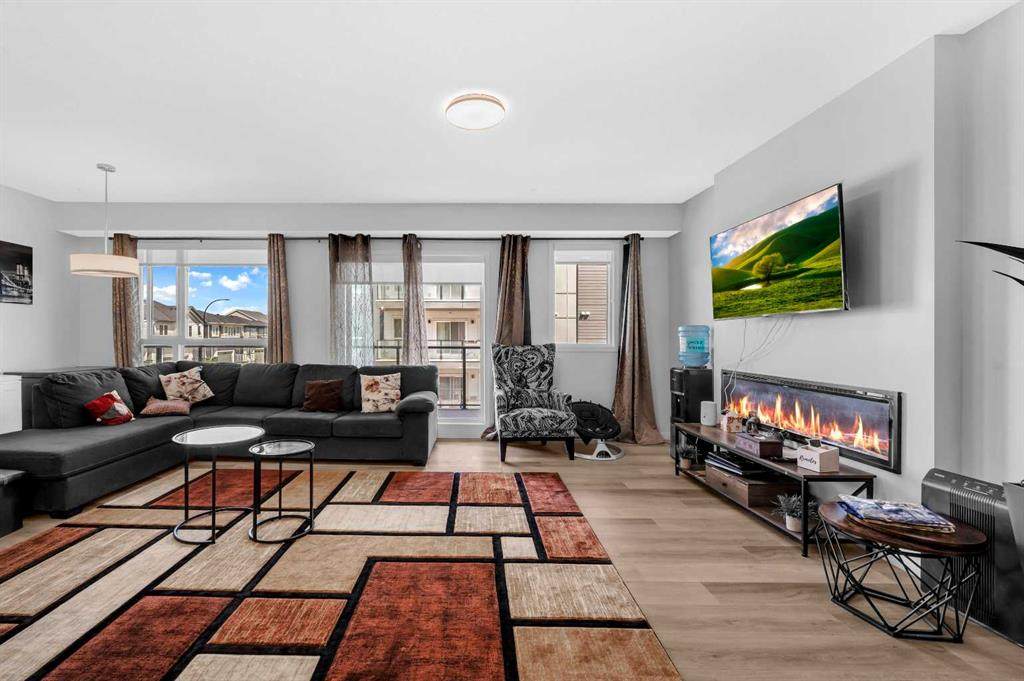 33 Carringham Gate - Photo 1