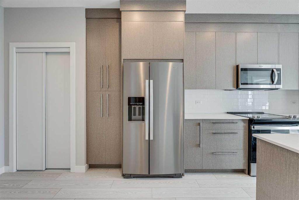 395 Skyview Parkway - Photo 1