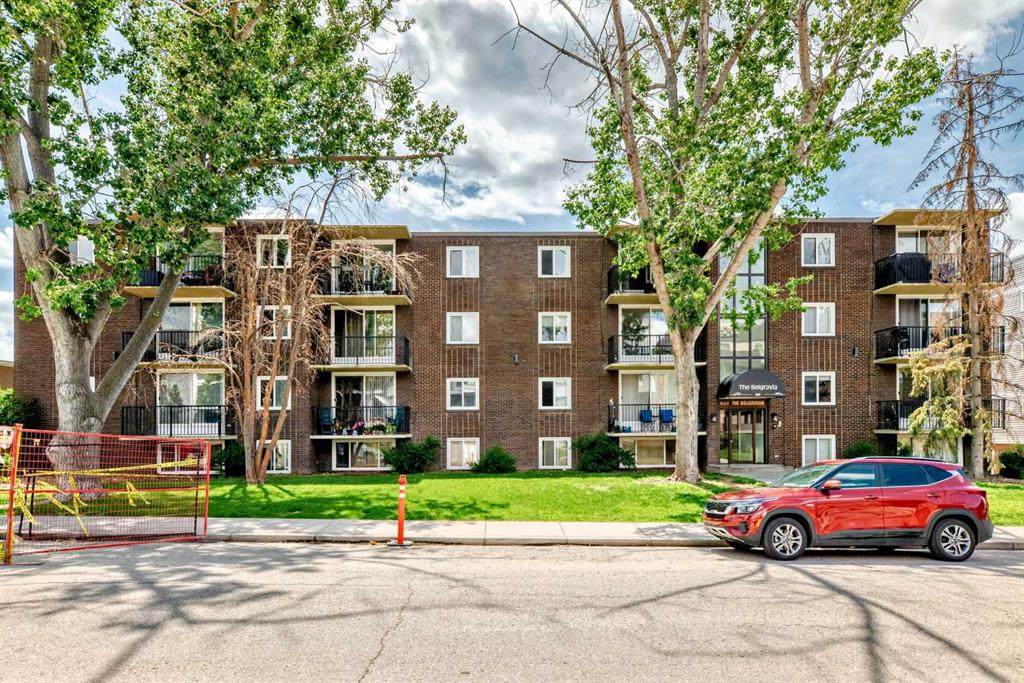 635 57 Avenue - Photo 1