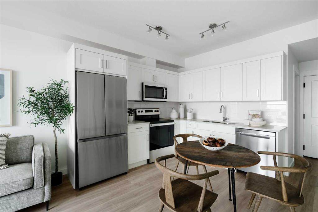 14910 1 Street - Photo 1