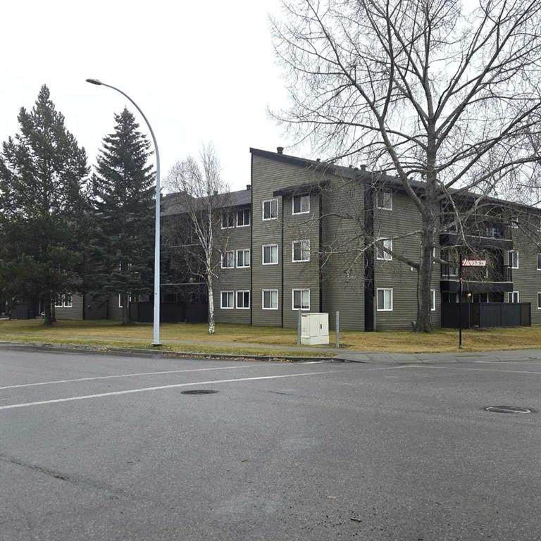 5611 10 Avenue - Photo 1