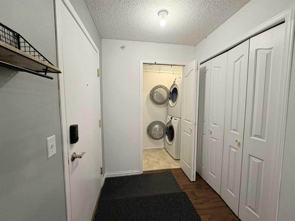https://bt-photos.global.ssl.fastly.net/calgary/orig_boomver_2_A2273458-2.jpg