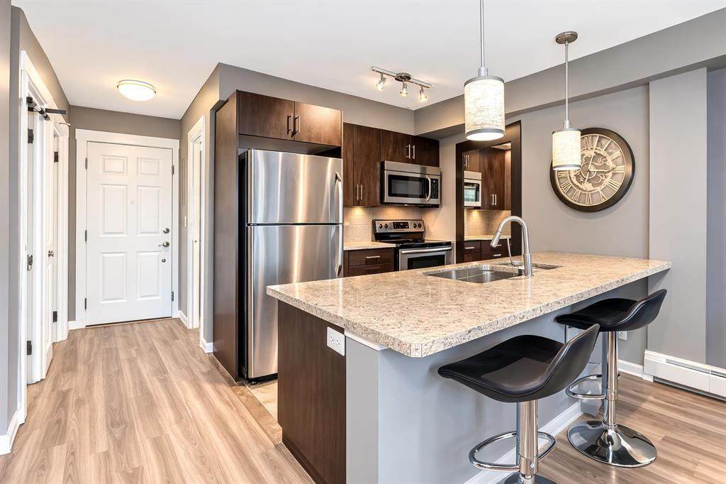 https://bt-photos.global.ssl.fastly.net/calgary/orig_boomver_2_A2275543-2.jpg