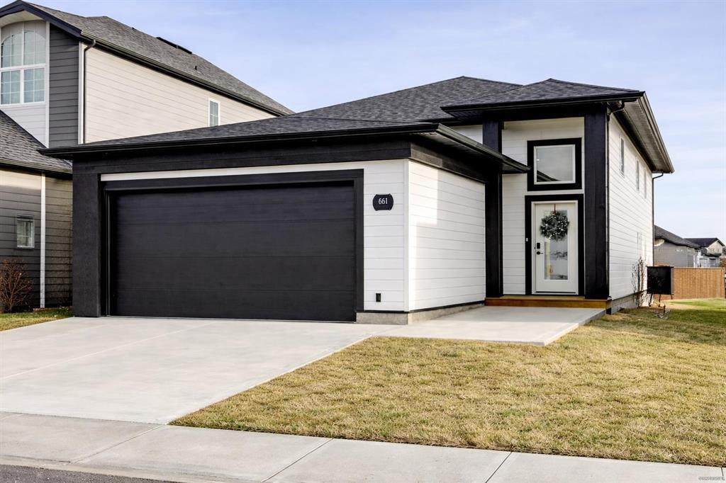 661 Devonia Road - Photo 1