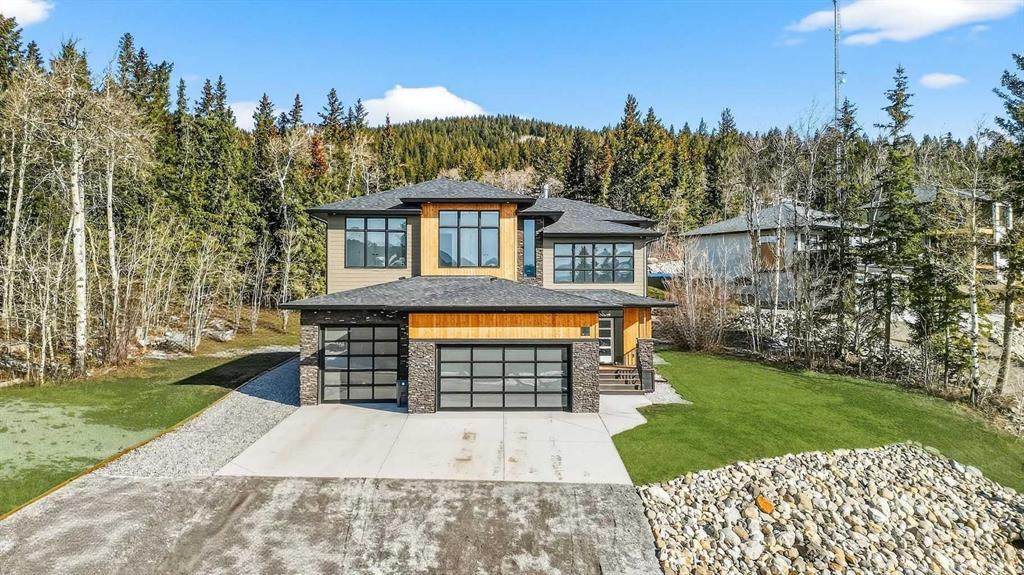70 Kananaskis Drive - Photo 1